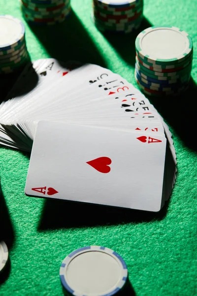 ledak 138 mobile app interface showing live dealer tables and account menu